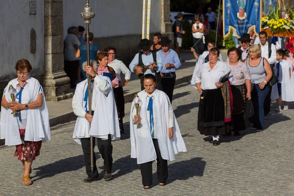 Felvonulás a Senhora da Abadia Portugáliában Amares — Stock Fotó