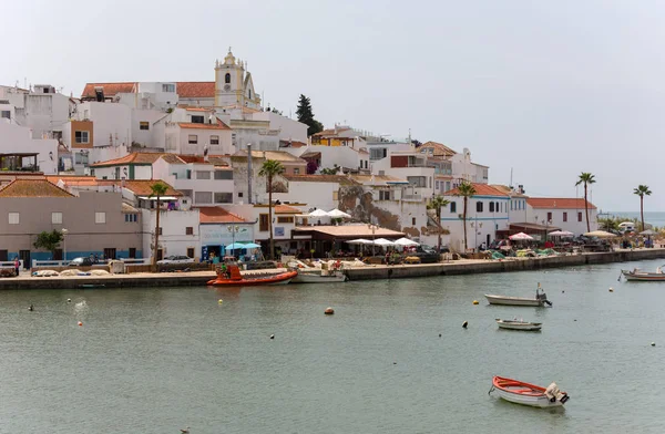 Ferragudo fishing village in Algarve, Portugal — Stock Photo, Image