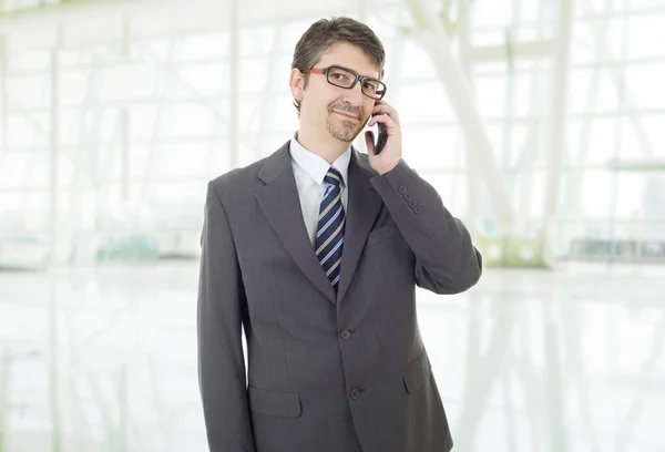 Op de telefoon — Stockfoto