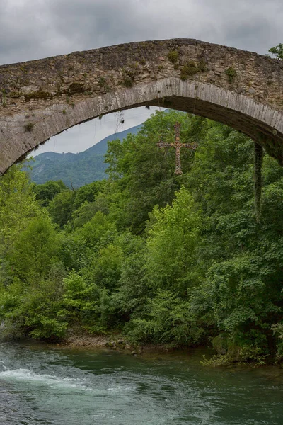 Roman Bridge Built Late 13Th Century Sella River Cangas Onis — Stock Photo, Image