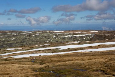 Dağ manzarası, Serra da Estrela, Portekiz 'in en yüksek noktası.