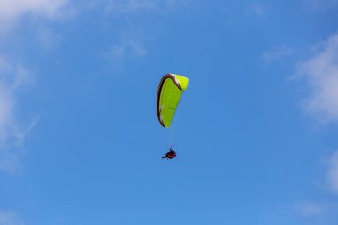 Portekiz, Caldelas, Portekiz 'in kuzeyindeki Aboua Cup de Caldelas Paragliding Festivali.