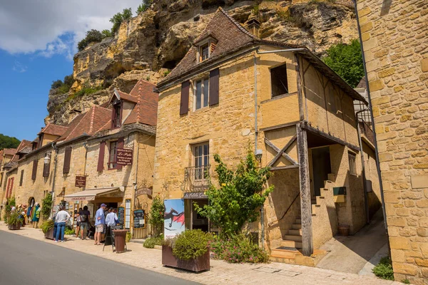 Roque Gageac Dordogne Francie Lidé Navštěvující Malebnou Vesnici Roque Gageac — Stock fotografie
