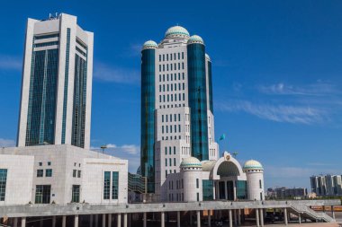 Nur-Sultan, Kazakistan - Nurzhol bulvarındaki modern ofis binaları, Nur-Sultan, Astana; Kazakistan