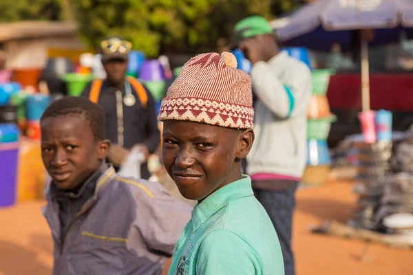 Bissau Guiné Bissau Retrato Crianças Africanas Olhar Para Câmara Guiné — Fotografia de Stock