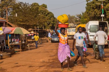 Bissau, Gine-Bissau Cumhuriyeti: Bissau şehrinde sokak manzarası sokak pazarı, Gine Bissau