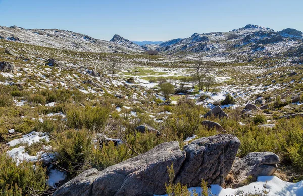 Winterlandschap Met Sneeuw Bergen Van Natuurpark Serra Xures Galicië Spanje — Stockfoto