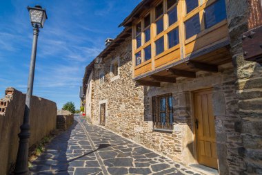 Puebla de Sanabria 'nın eski evleri, Castilla y Leon, İspanya