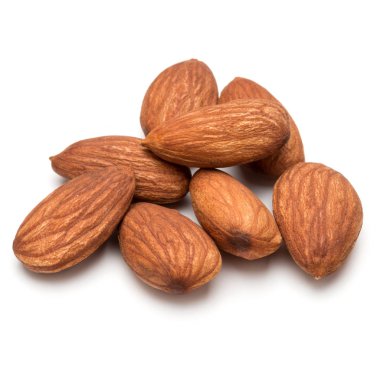 badem fındık beyaz arka plan üzerinde izole kapatmak 