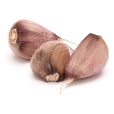 Beyaz arka plan kesme izole 3 diş sarımsak