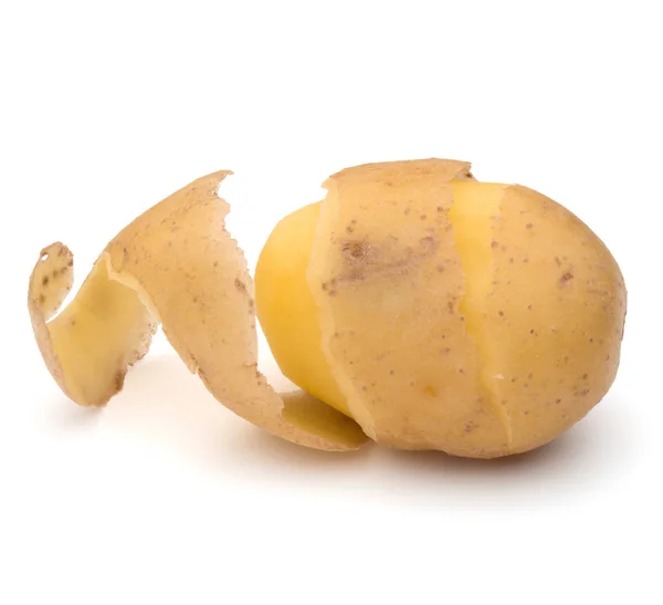Geschälte Kartoffelknolle Mit Schälspirale Isoliert Auf Weißem Hintergrund Ausschnitt — Stockfoto