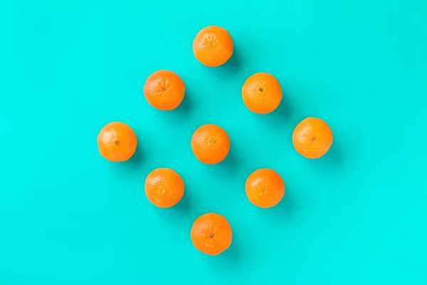 Patrón Fruta Mandarina Aislada Sobre Fondo Azul Mandarina Piso Tendido — Foto de Stock