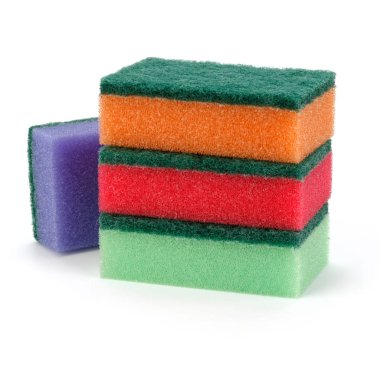 Beyaz arka plan kesme izole yığılmış süngerler