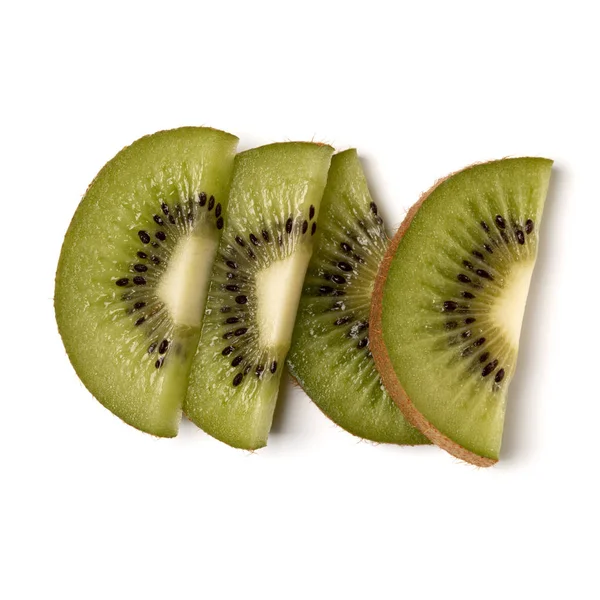 Fette di kiwi isolato su sfondo bianco primo piano. Metà — Foto Stock