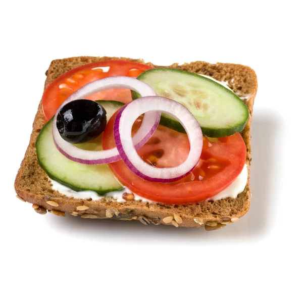Aberta rosto sanduíche crostini isolado no fundo branco closeu — Fotografia de Stock
