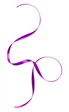 Beyaz adam izole lavanta renkli parlak saten şerit