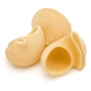 Beyaz arka plan üzerinde izole İtalyan lumaconi. Lumache, snailshe