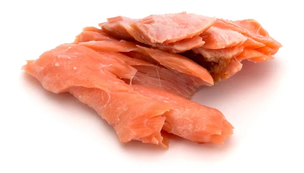 Segmentos de salmão fumado isolados em recorte de fundo branco. Preparação — Fotografia de Stock