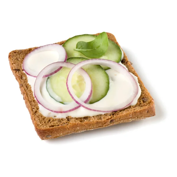 Aberta rosto sanduíche crostini isolado no fundo branco closeu — Fotografia de Stock