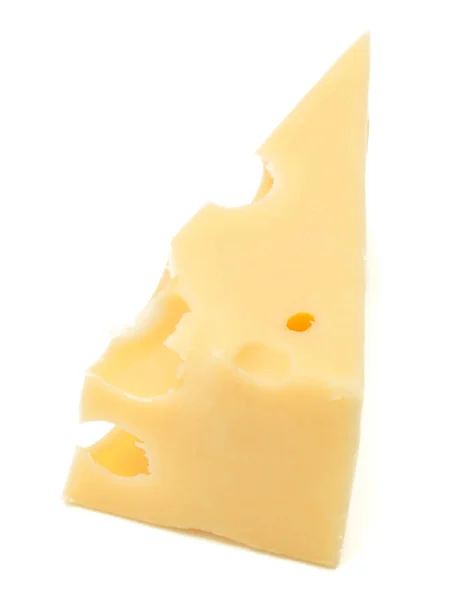 Cuburi de brânză. Bloc de brânză izolat pe cutou de fundal alb — Fotografie, imagine de stoc