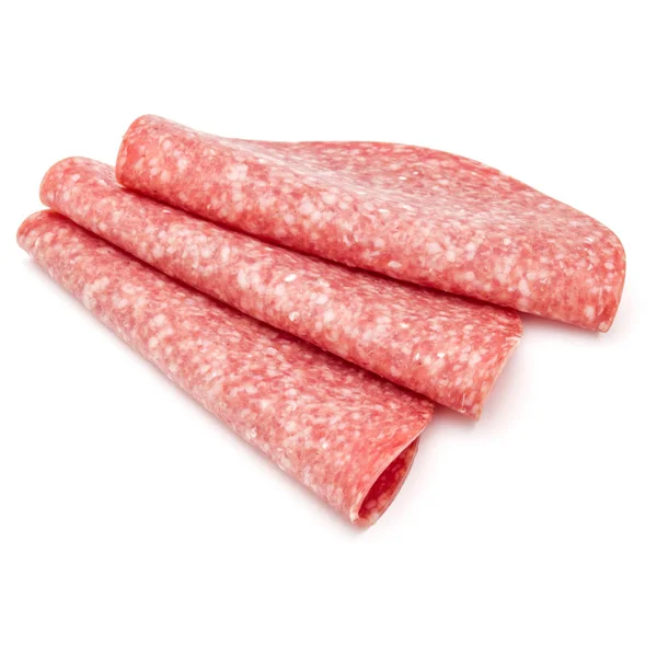 Salami tranches de saucisse fumée isolé sur fond blanc — Photo