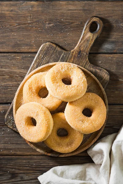 Rosquillas Con Salpicaduras Azúcar Estilo Rústico —  Fotos de Stock