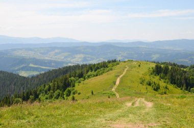 Dağlardaki muhteşem vadi