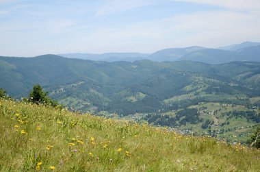 Dağlardaki muhteşem vadi