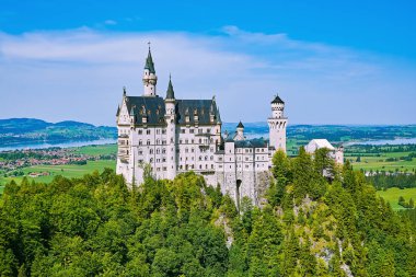 On dokuzuncu yüzyıl Romanesk Revival Palace - Neuschwanstein Şatosu