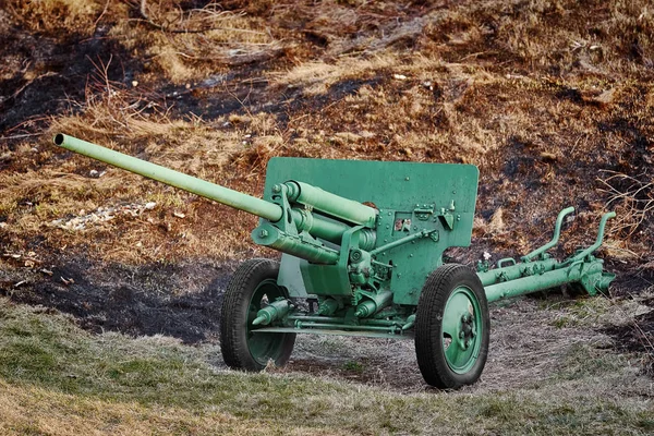 Uma Velha Arma Artilharia Campo — Fotografia de Stock