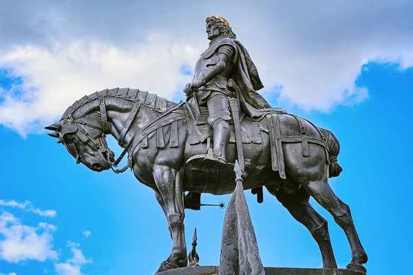 Estátua Rei Matthias Corvin Cluj Napoca Roménia — Fotografia de Stock