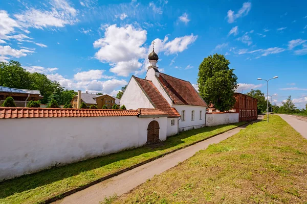 Kostel Mikuláše Zázračných Dělníků Klášteře Ducha Svatého Jekabpils Lotyšsko — Stock fotografie