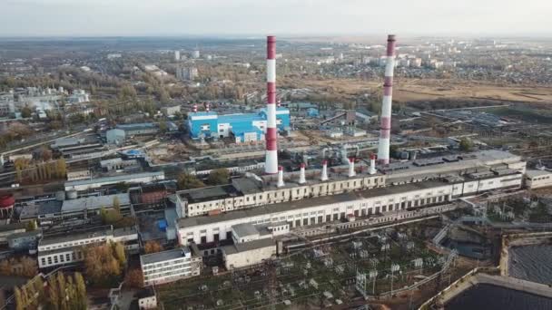 Vlucht over Voronezh thermische centrale — Stockvideo