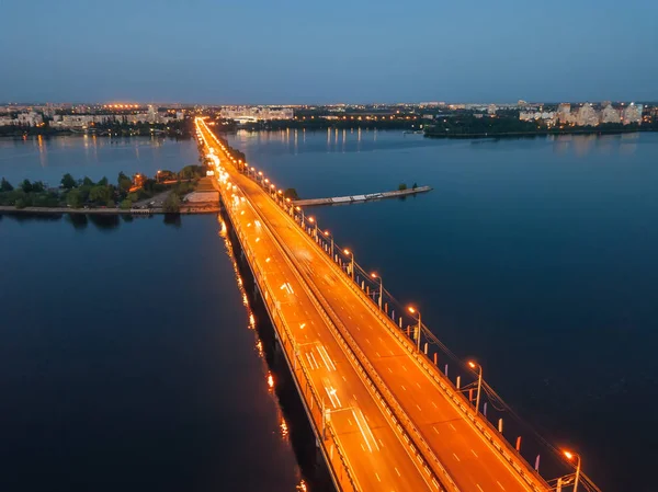 Kvälls sommar Voronezh, Chernavsky Bridge, utsikt från luften — Stockfoto