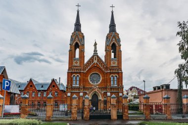 Tam Kutsal Haç Yüceltme Roma Katolik Kilisesi