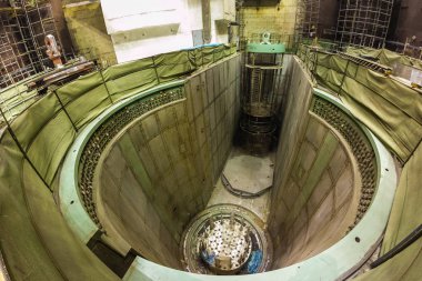 Bitmemiş nükleer reaktör çekirdeği. Const altında nükleer enerji santrali