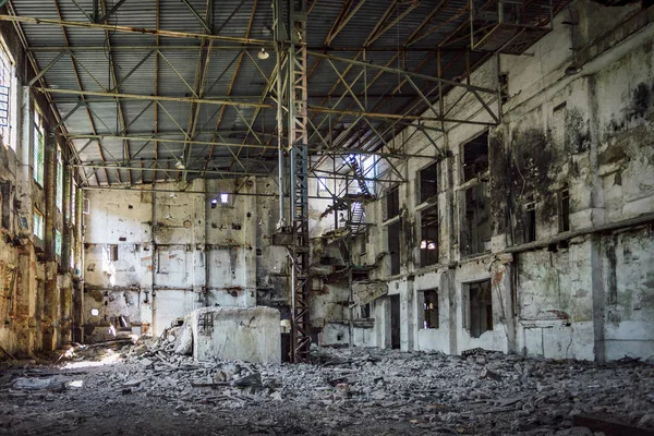 Opuštěné a zničené továrny na cukr — Stock fotografie