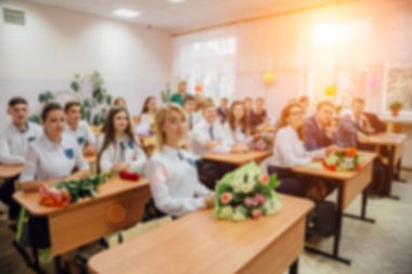 Bulanık odak. Öğrenciler wi ile sınıf odası soyut arka plan