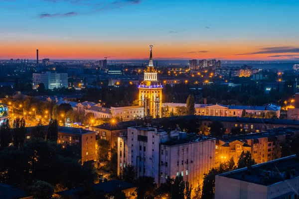 Vista aérea nocturna del centro de Voronezh —  Fotos de Stock