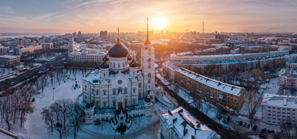 Evening winter Voronezh panoramic cityscape. Tower of management — Stock Photo, Image