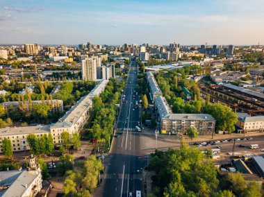 Yaz gününde Voronej şehir, drone havadan görünümü