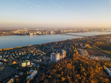 Drone f yükseklikten sonbaharda Voronej havadan görünümü