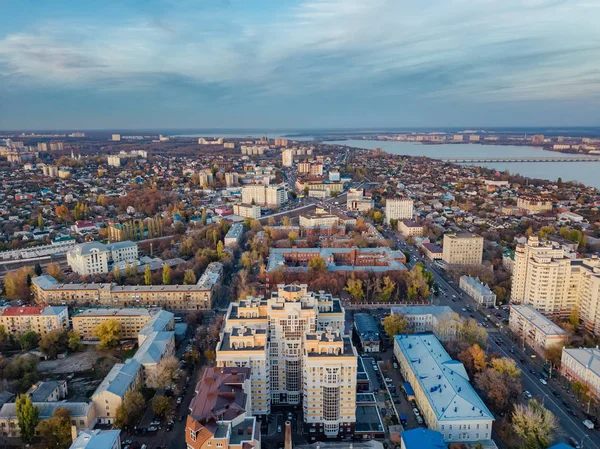Tarde otoño Voronezh, vista aérea desde el dron a la parte central —  Fotos de Stock