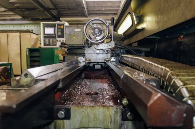 Cnc kesme makinesi aracı