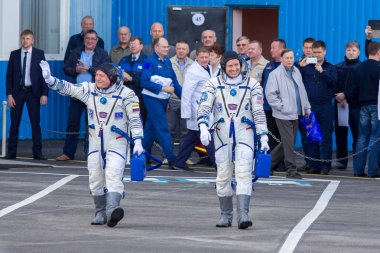 Baykonur, Kazakistan - 20 Nisan 2017: Kozmonotlar Fyodor Yurchik