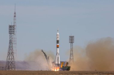Baykonur, Kazakistan - 20 Nisan 2017: Uzay gemisinin fırlatılması 