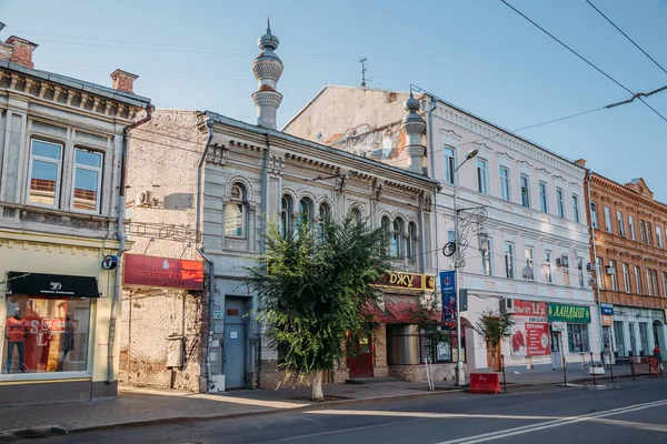 Samara, Ryssland - 07 augusti 2016: Gamla Samaras historiska centrum. — Stockfoto