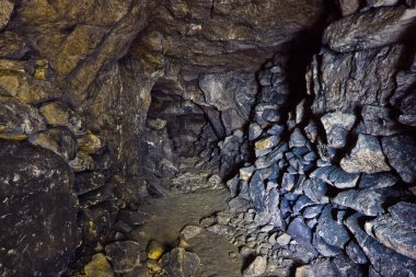 Byakovo, Tula Bölgesi'nde eski terk edilmiş kireçtaşı madeni Byaki 