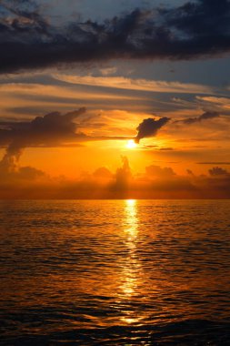 Karadeniz'de güzel gün batımı