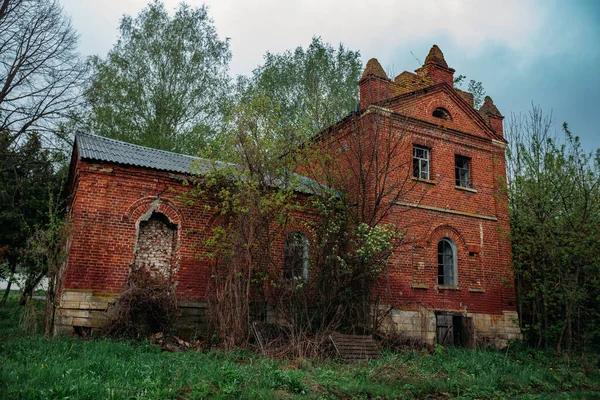Old Abandoned Red Brick Mansion Former Bikovo Manor Lipetsk Region — Stock Photo, Image